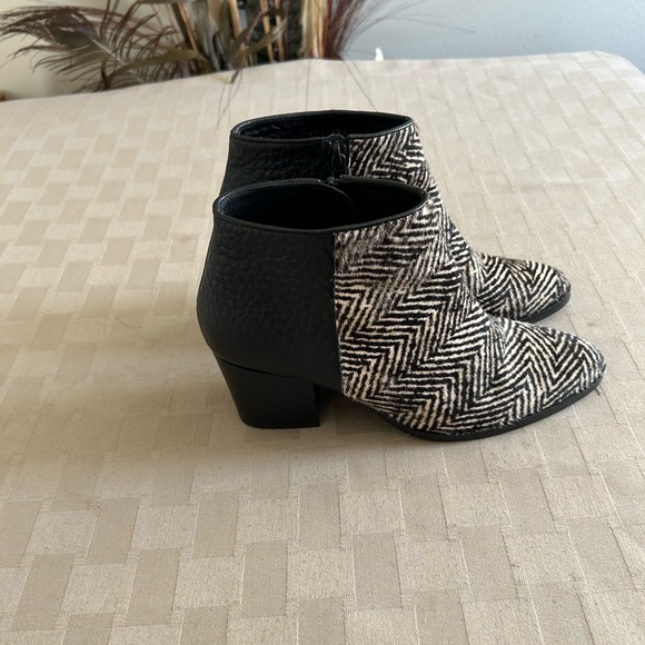 Freda Salvador Leather & Ponyhair chevron Print Ankle Booties - Picture 4 of 11
